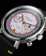 popup|Kratzfestes Saphirglas|Für eine klare Sicht sorgt das fein gewölbte und doppelt entspiegelte Saphirglas.