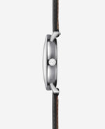 popup|Gewölbtes Saphirglas|Für eine klare Sicht sorgt das absolut kratzfeste und doppelt entspiegelte Saphirglas – die Premiumklasse der Uhrgläser.