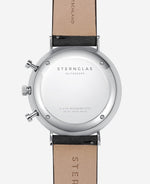 popup|4-fach verschraubter Boden|Für eine Wasserdichtigkeit von bis zu 5 ATM sorgt der präzise verschraubte Gehäuseboden.