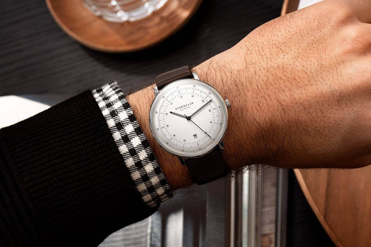 Saphirglas vs. Mineralglas – So erkennst Du das beste Uhrenglas