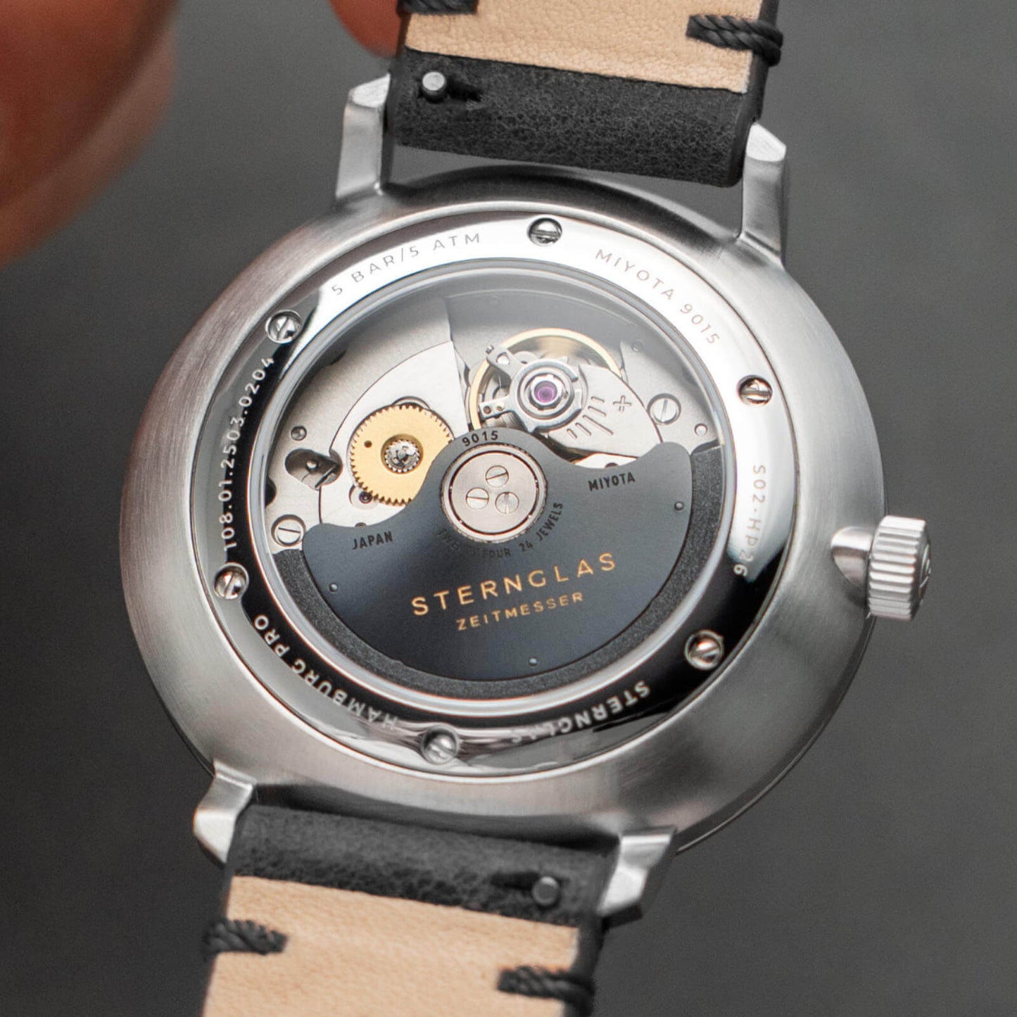 Hamburg Pro Automatik alabaster