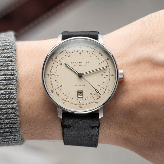 Hamburg Pro Automatik alabaster