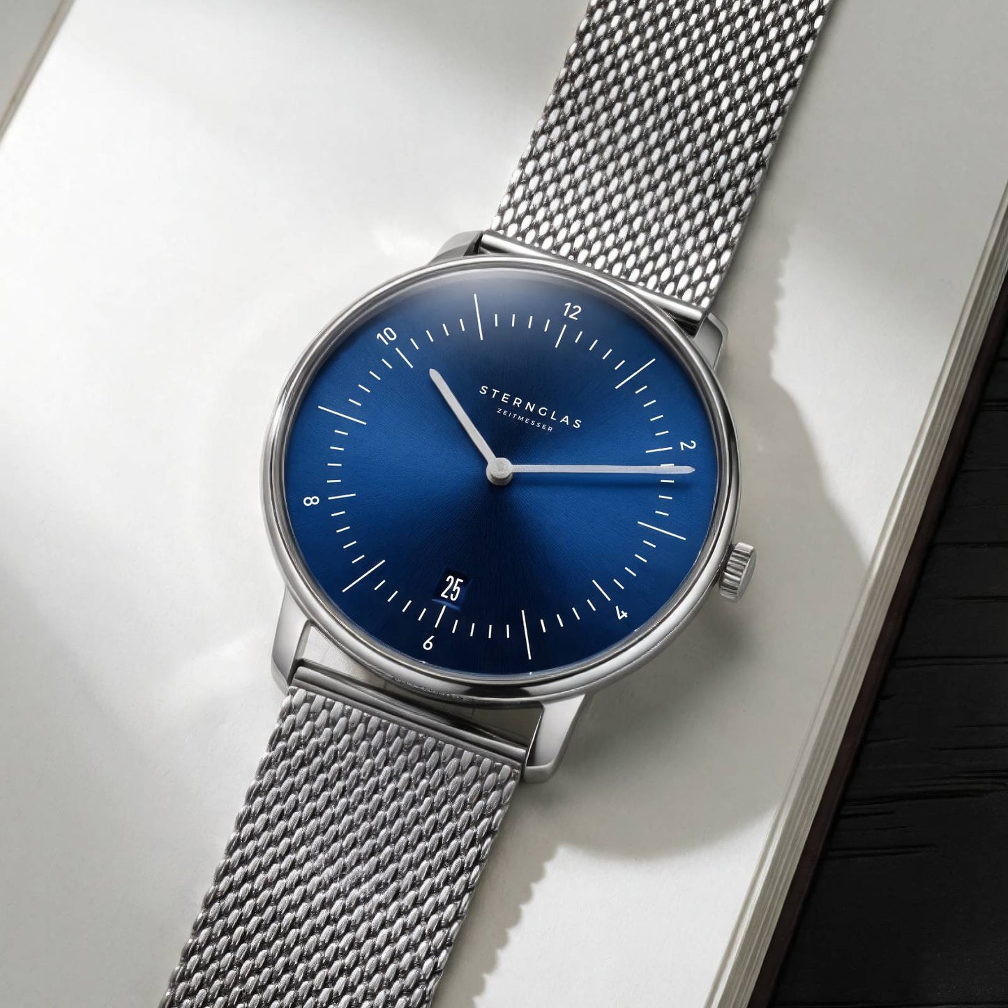 Naos tiefblau