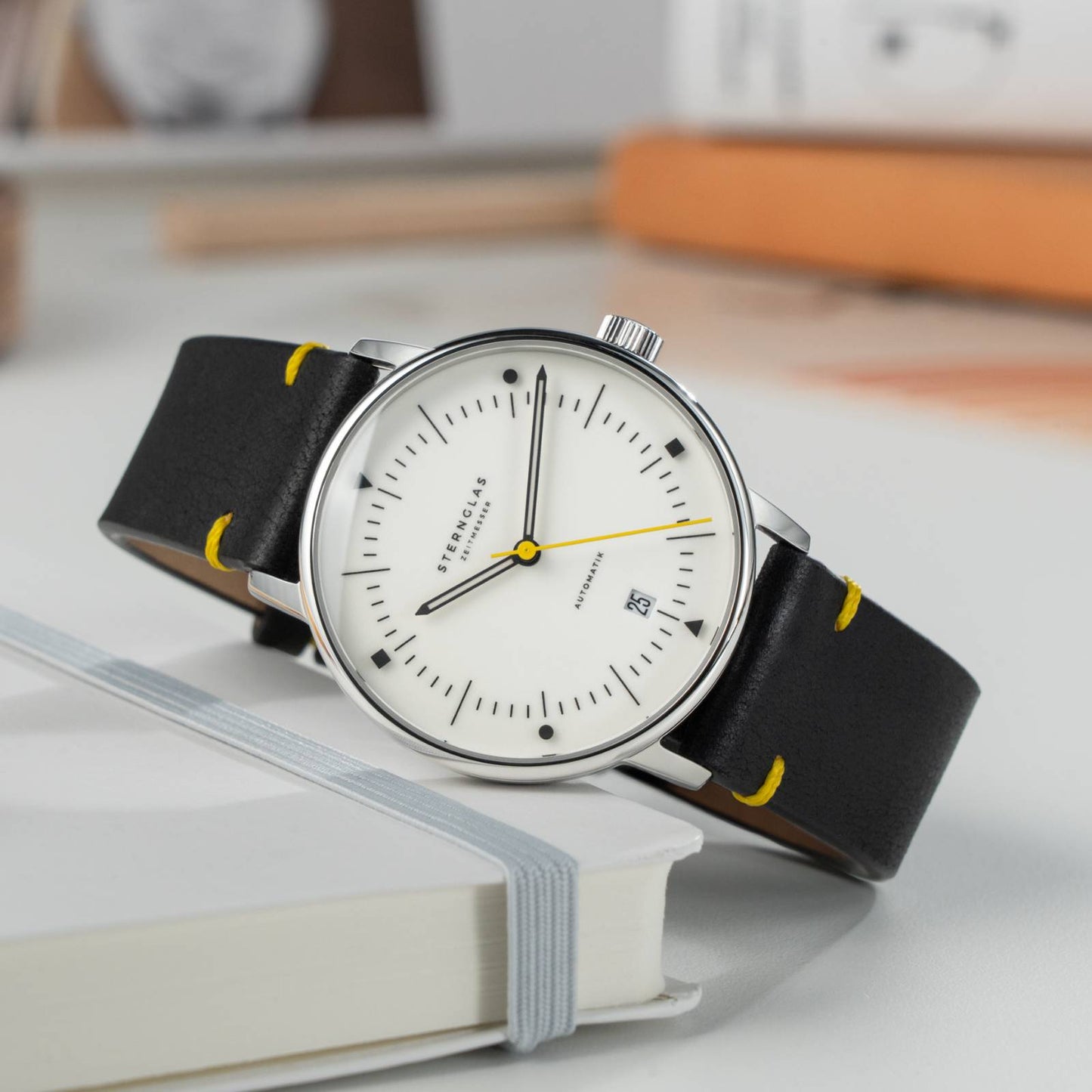 Naos Automatik Edition Bauhaus X gelb
