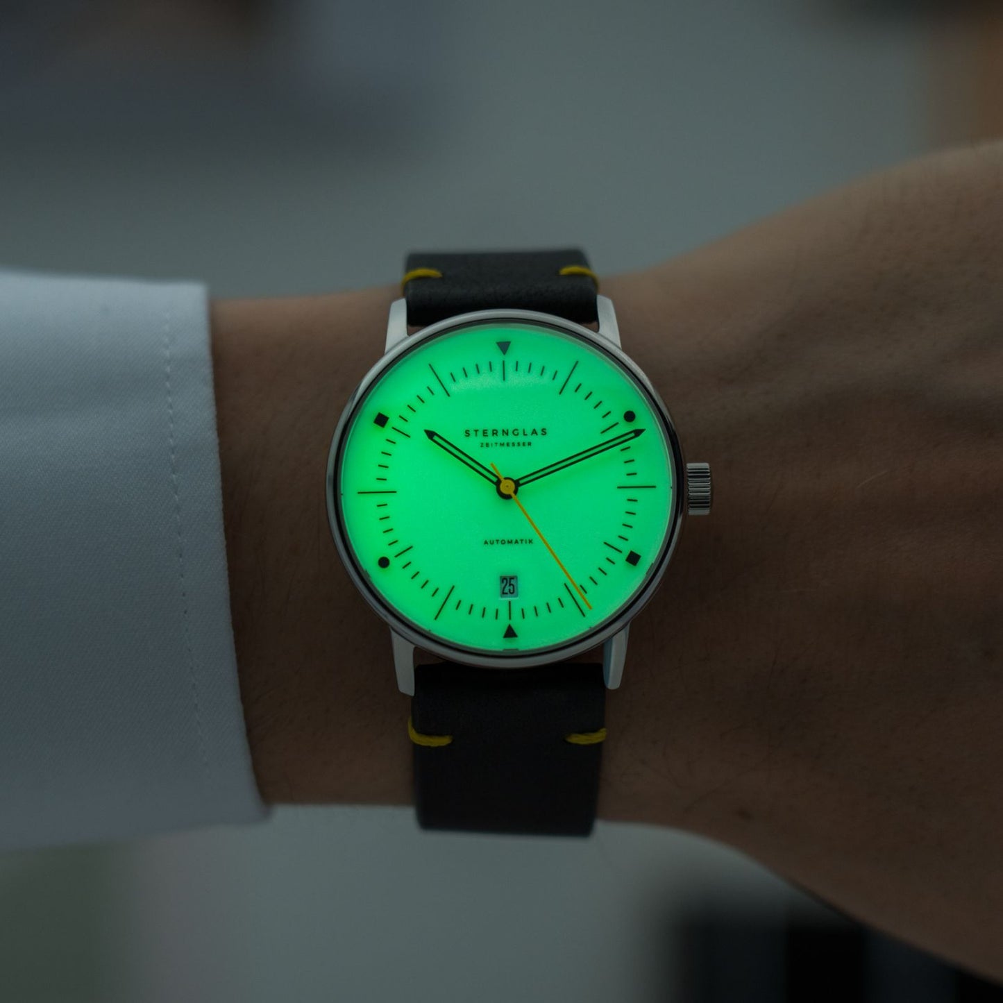 Naos Automatik Edition Bauhaus X gelb