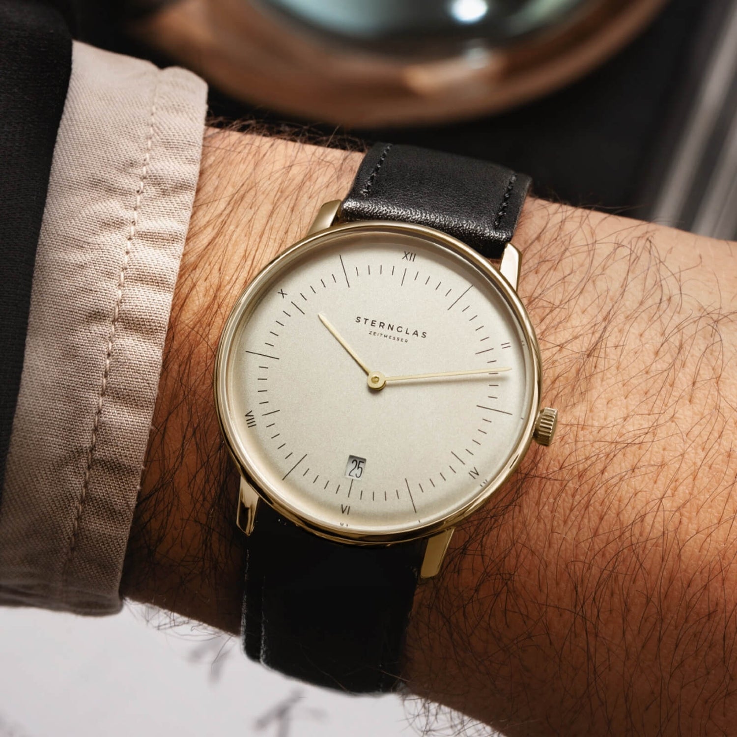 popup|Ronda Quarz-Uhrwerk|Das Premium Uhrwerk des Schweizer Traditionsherstellers Ronda sorgt für Präzision und Langlebigkeit.