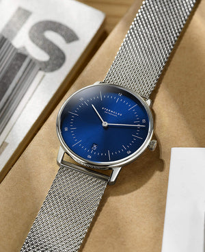 Naos Tiefblau Uhr