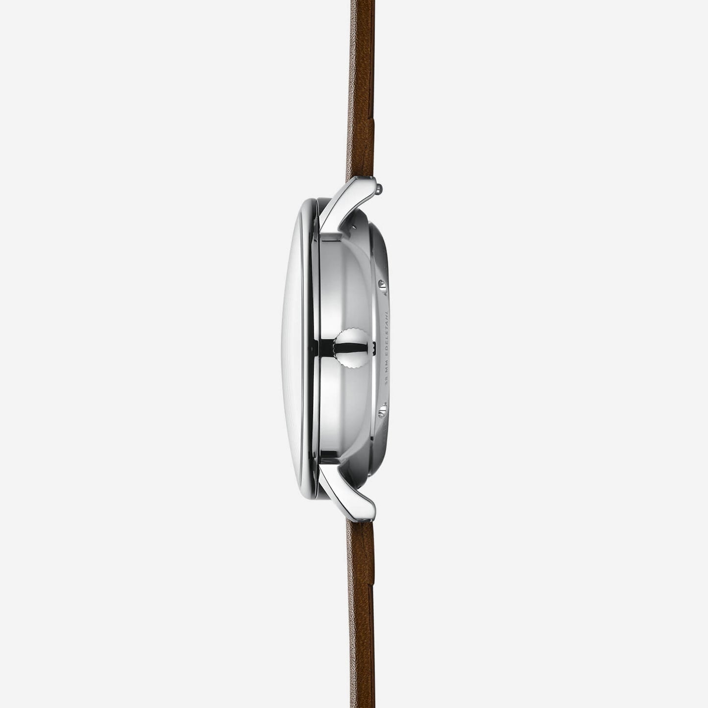 popup|Gewölbtes Saphirglas|Für eine klare Sicht sorgt das absolut kratzfeste und doppelt entspiegelte Saphirglas – die Premiumklasse der Uhrgläser. 